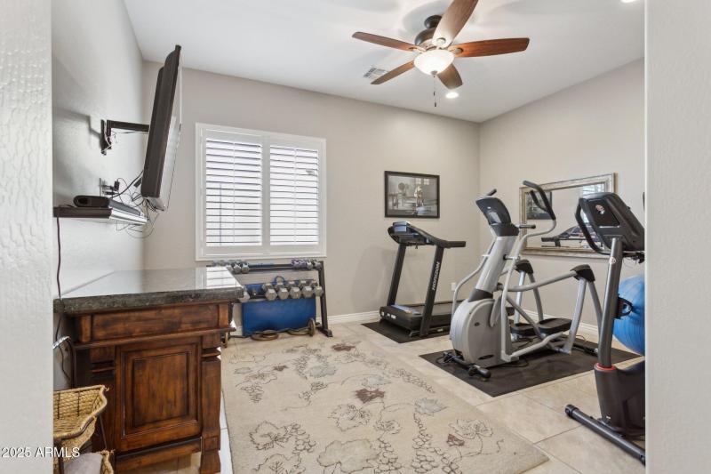 31-web-or-mls-10062-w-redbird-rd