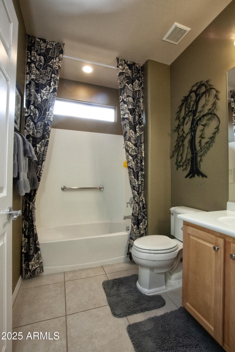 016_20669N266Ave