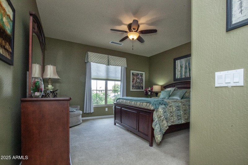 018_20669N266Ave