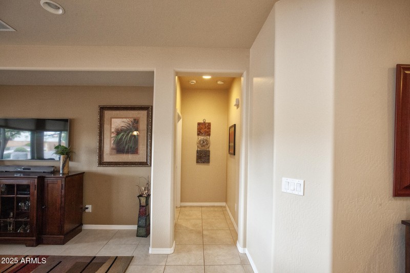 049_20669N266Ave