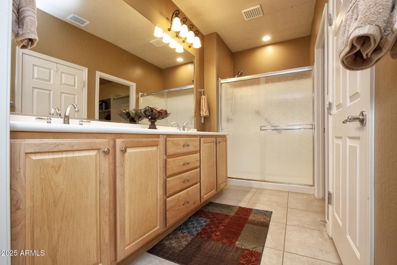 055_20669N266Ave