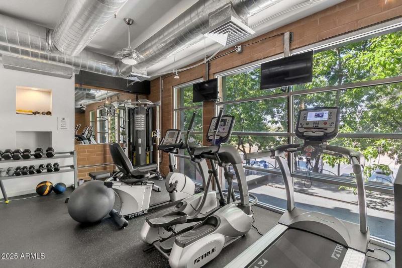 20200509035746830603000000-o