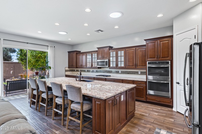 2133 E Kesler Ln-19