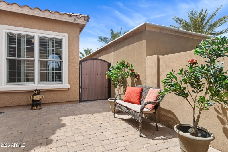 2133 E Kesler Ln-6