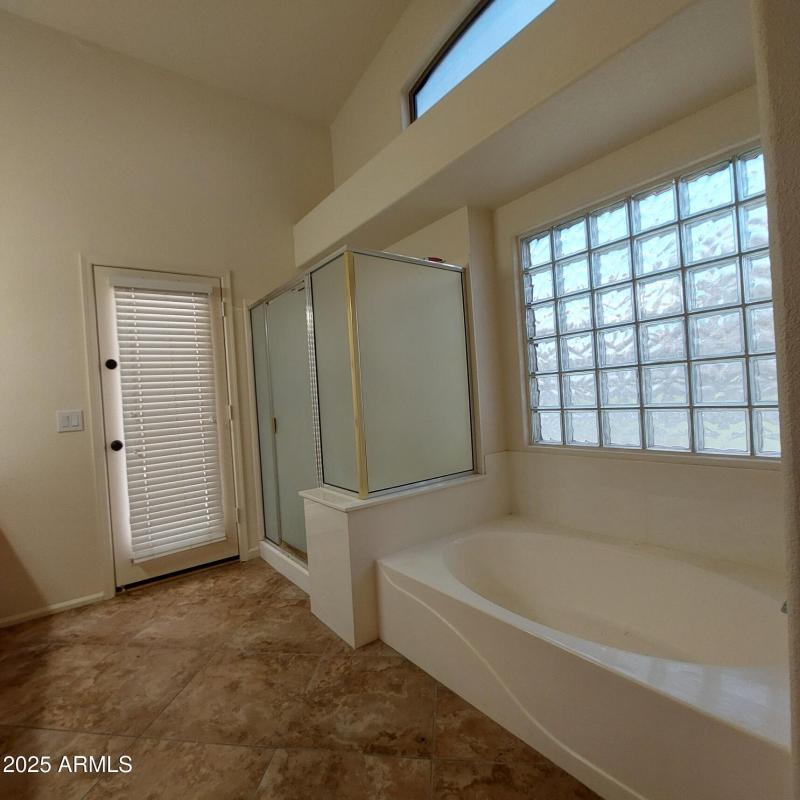 11219W.VernonAvePics30