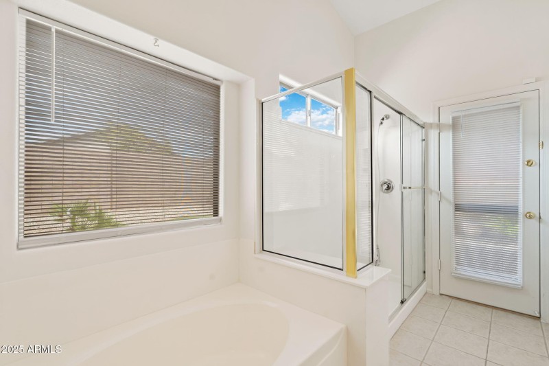 Bathtub & Shower