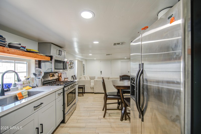 Kitchen 5
