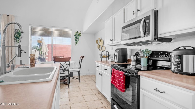 3430 N 126th Dr (18)