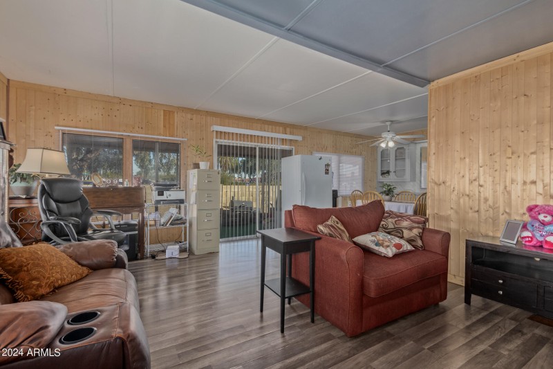 0009-09 - Peoria 6960