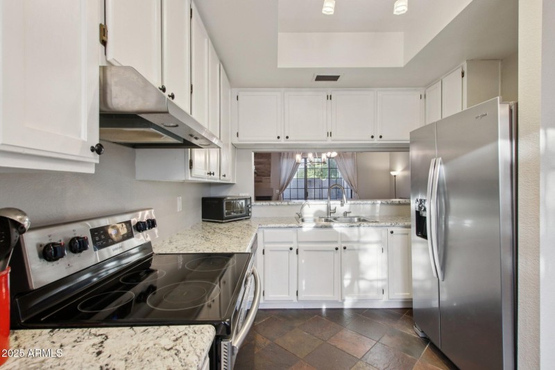 15-web-or-mls-W Monterey St 108-S2008-01