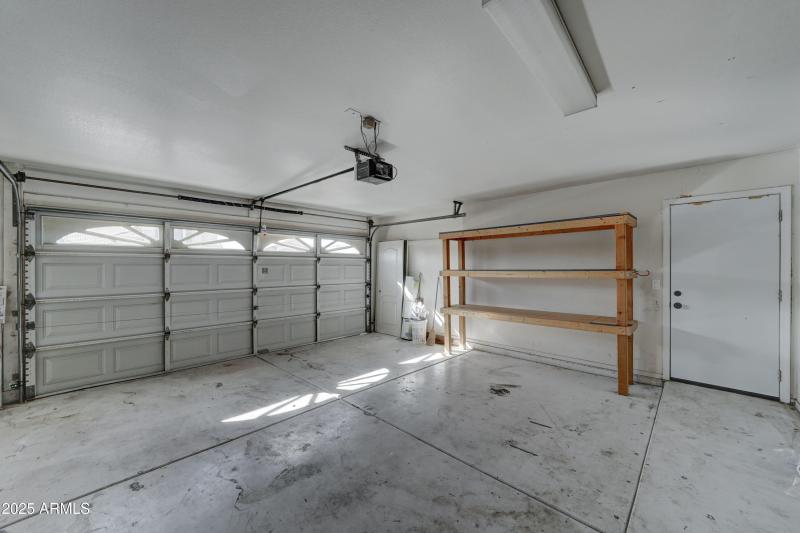 5204 W Geronimo St-28