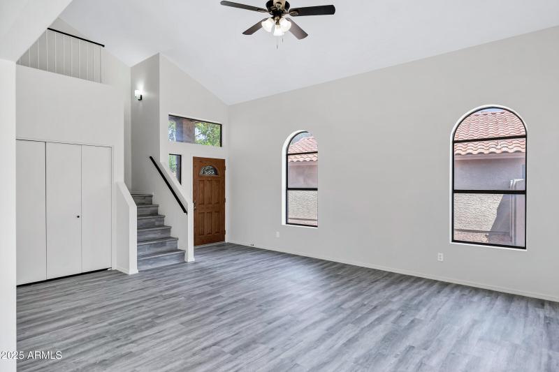4539 E Grove Ave-7
