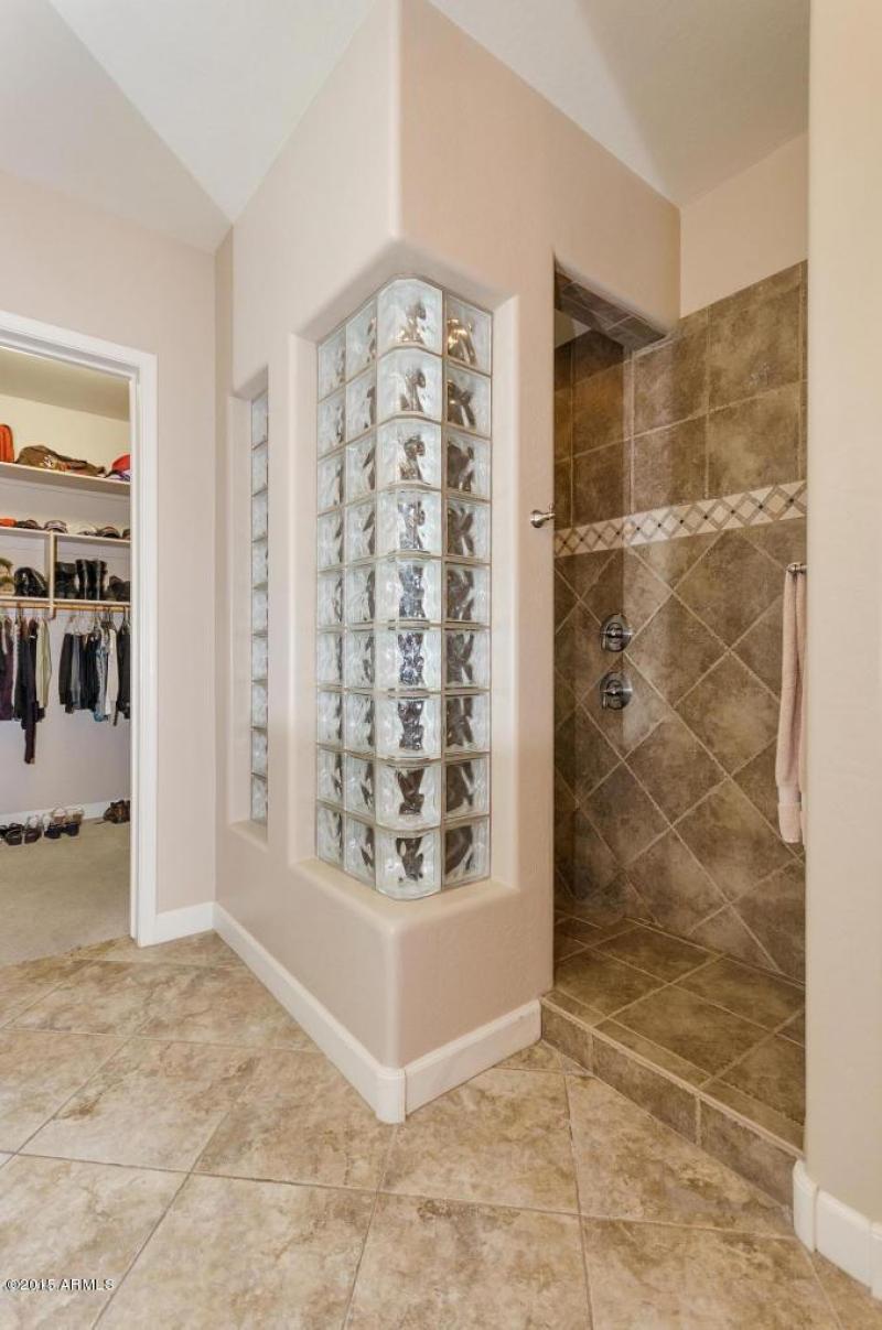 20140724191408058048000000-o