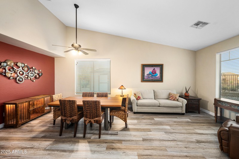 10318-E-Trailhead-Court-9