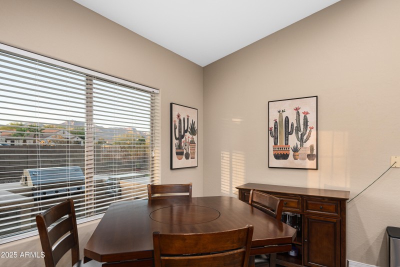 10318-E-Trailhead-Court-24