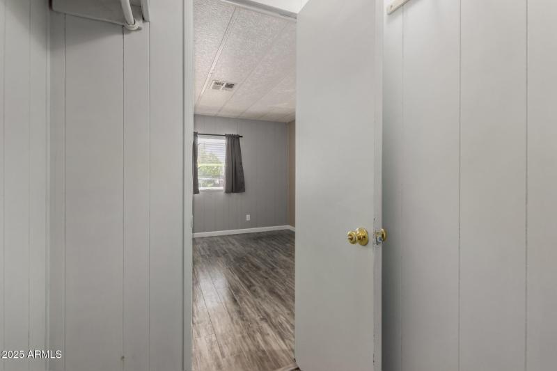 Walk in Closet
