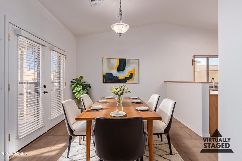 Dining Room – Virtually Staged