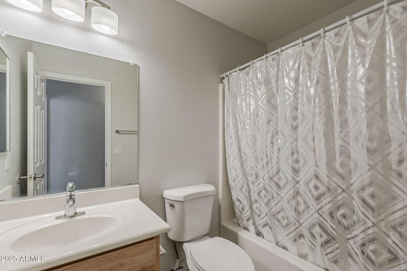 13-web-or-mls-Naomi-13