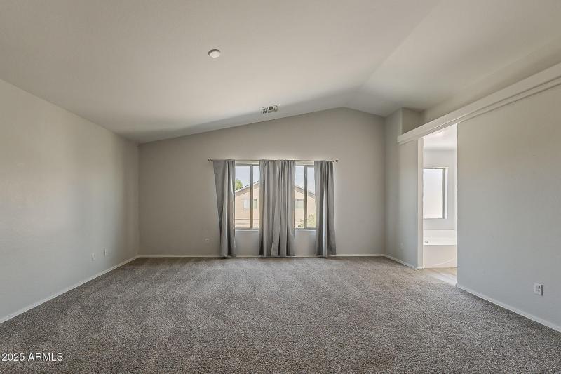 36-web-or-mls-Naomi-36