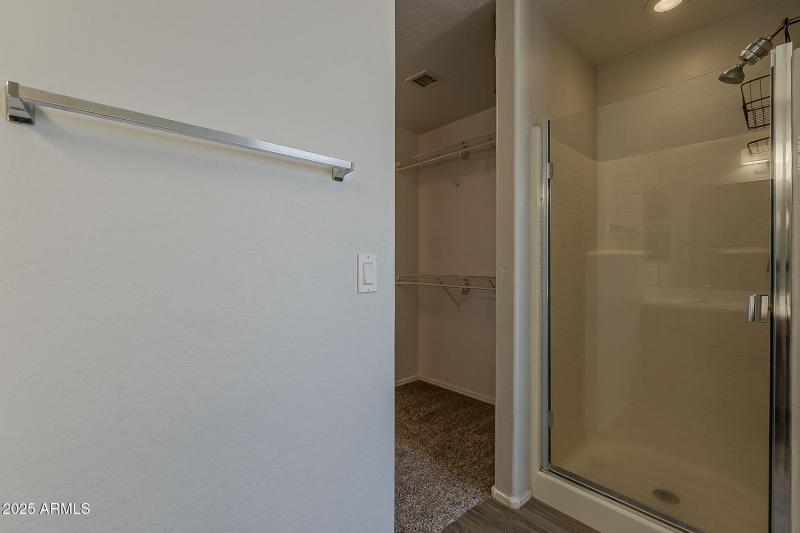 41-web-or-mls-Naomi-41