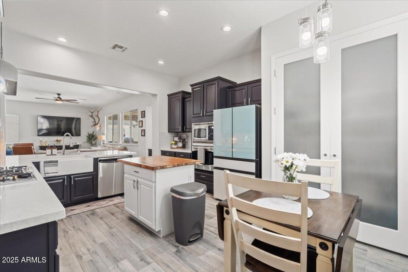 2885 N Riley_Kitchen