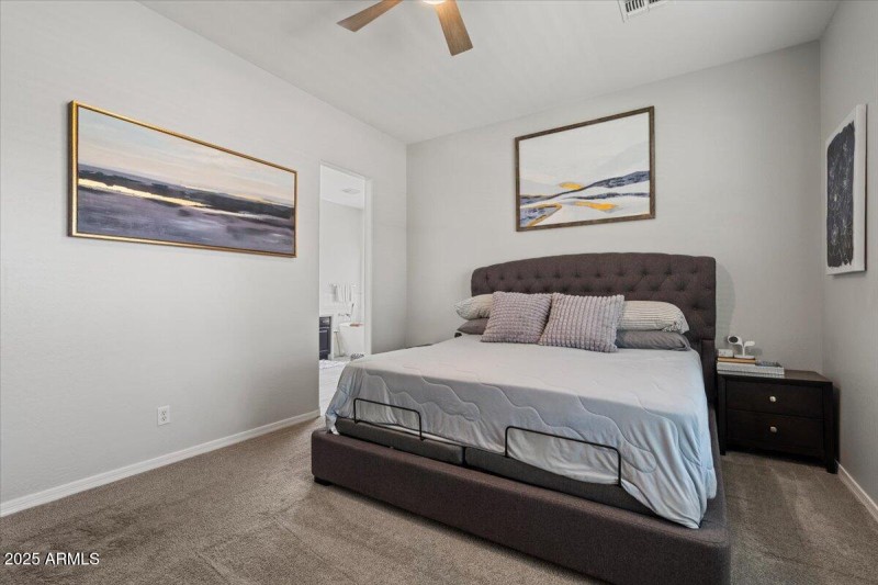 2885 N Riley_Primary Ensuite