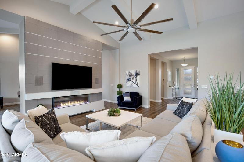 10420 E Trillium Ave-8