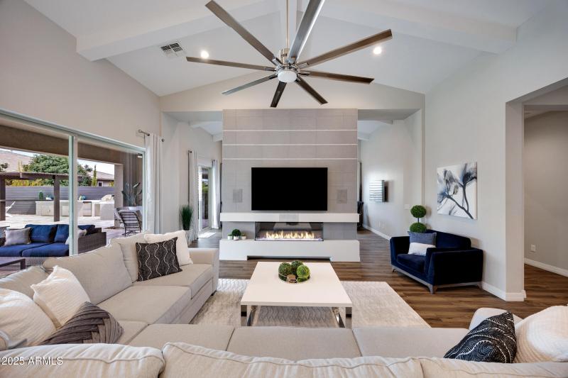 10420 E Trillium Ave-10