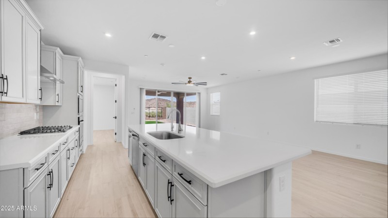 13362 W Eagle Feather Rd (16)