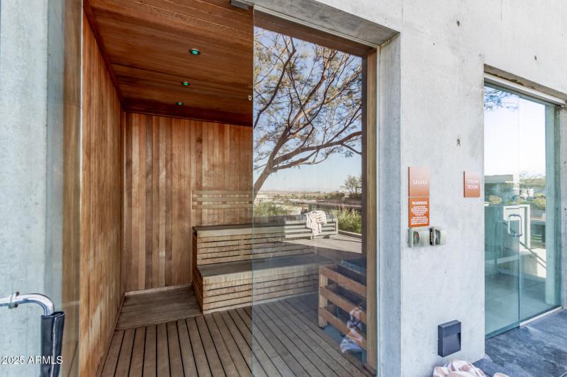 51 Kierland 7180 #516