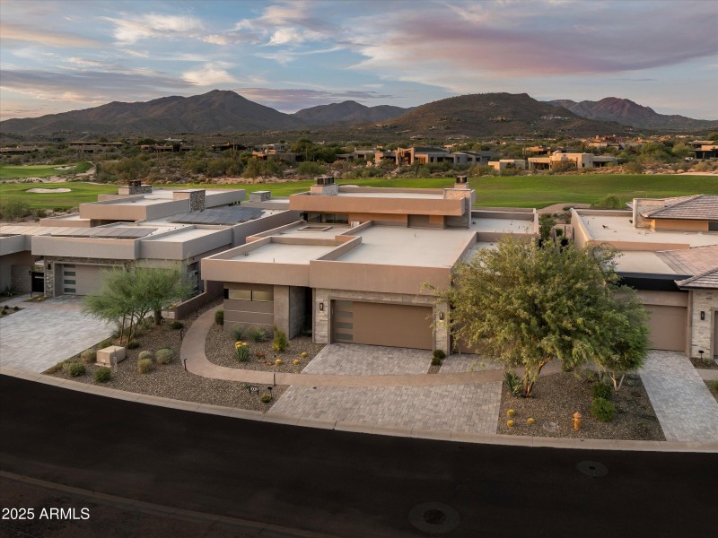 02-37200 N Cave Creek Rd Unit1009-2