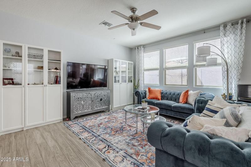 33-web-or-mls-Betty-10