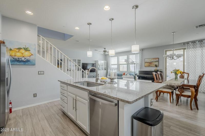 39-web-or-mls-Betty-16