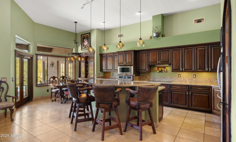 Kitchen2