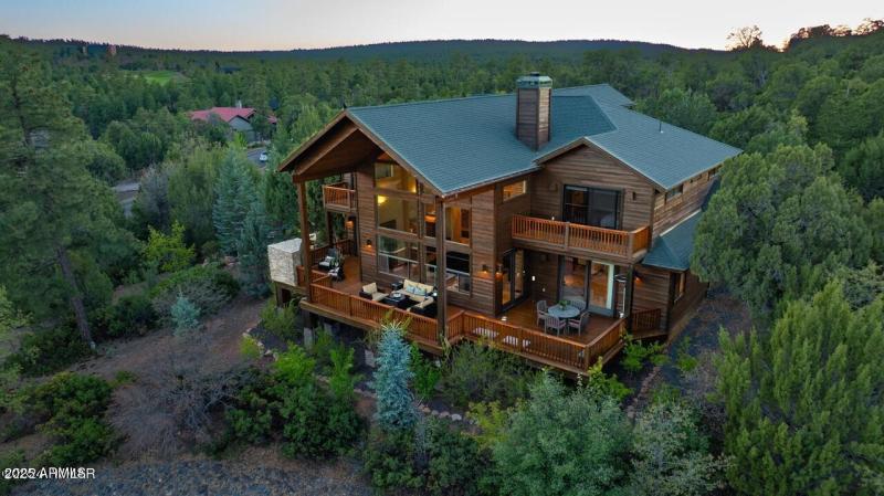 Snowberry Cabin in Torreon