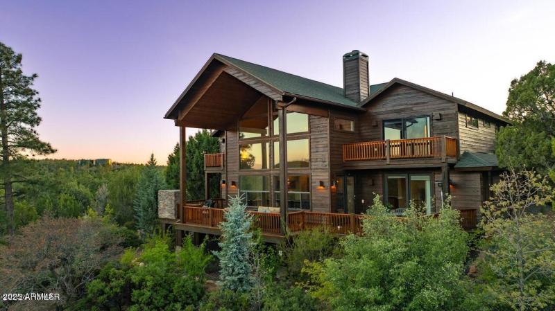 Snowberry Cabin in Torreon