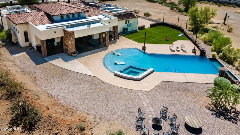 0010-60 - Happy Valley 9134 Drone