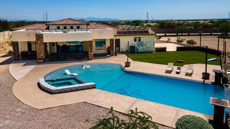 0011-61 - Happy Valley 9134 Drone