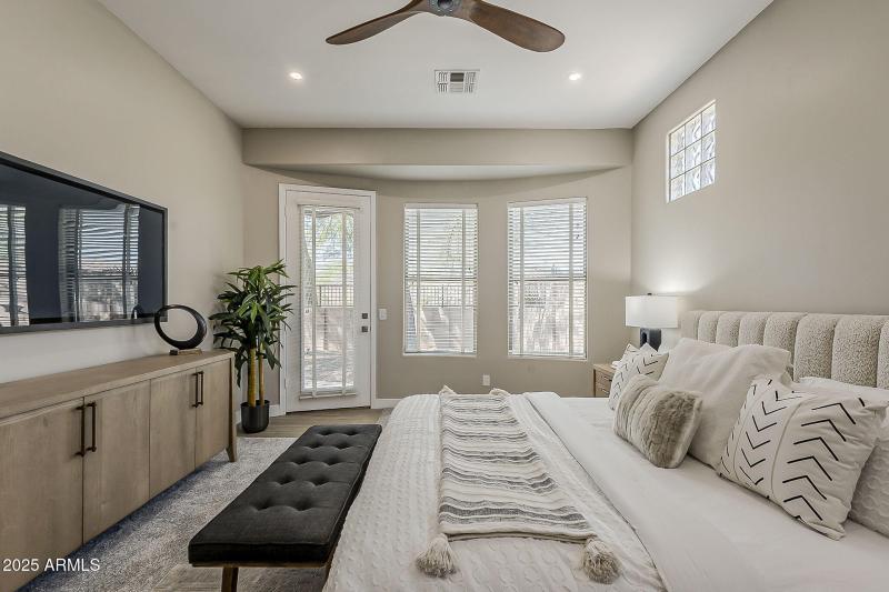 29-web-or-mls-74th St-29