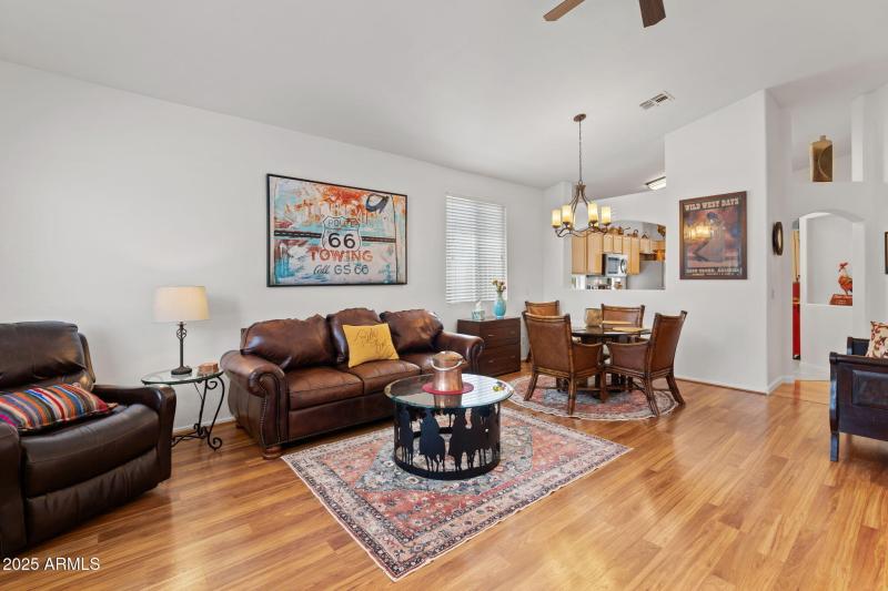 Hallihan - L.R. and D.R. and Kit