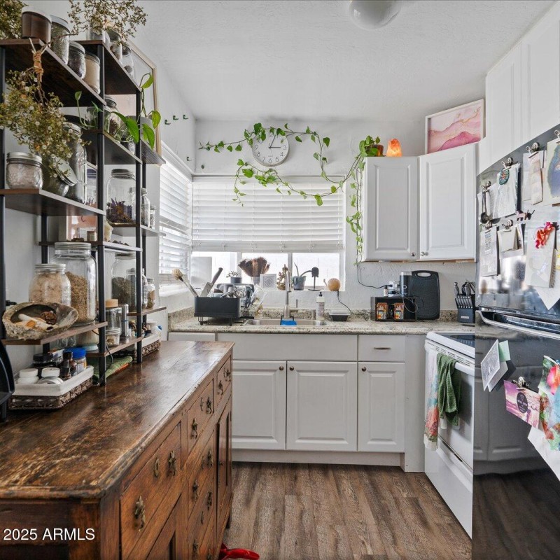 Kitchen 449
