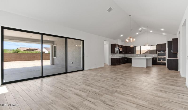 FSVV Lot #22 Great Room (3) (Large)