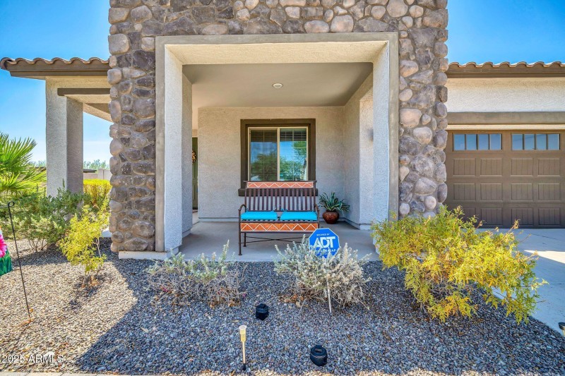 20487 W Minnezona Ave-4