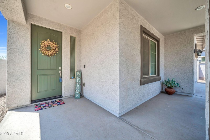 20487 W Minnezona Ave-5