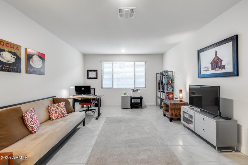 Spacious Flex Room with double doors