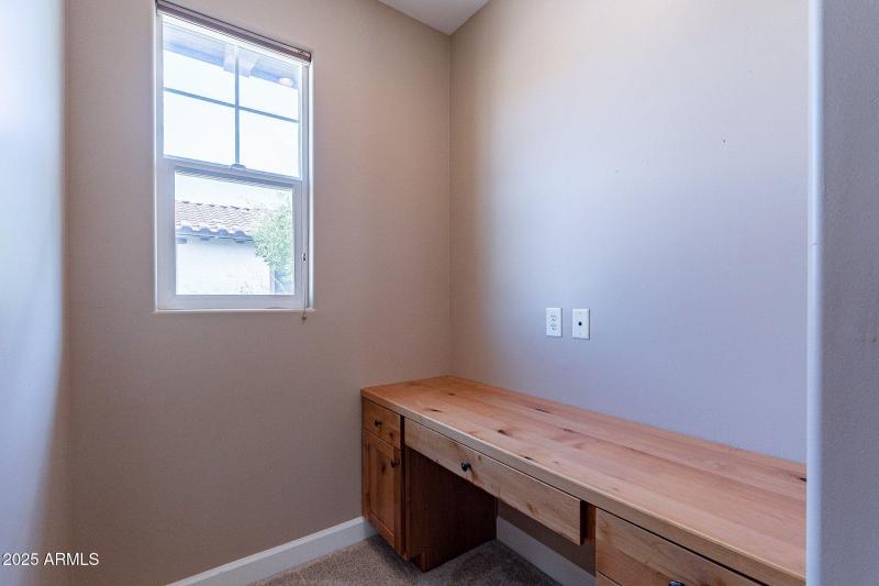 28-web-or-mls-Lakewood-28