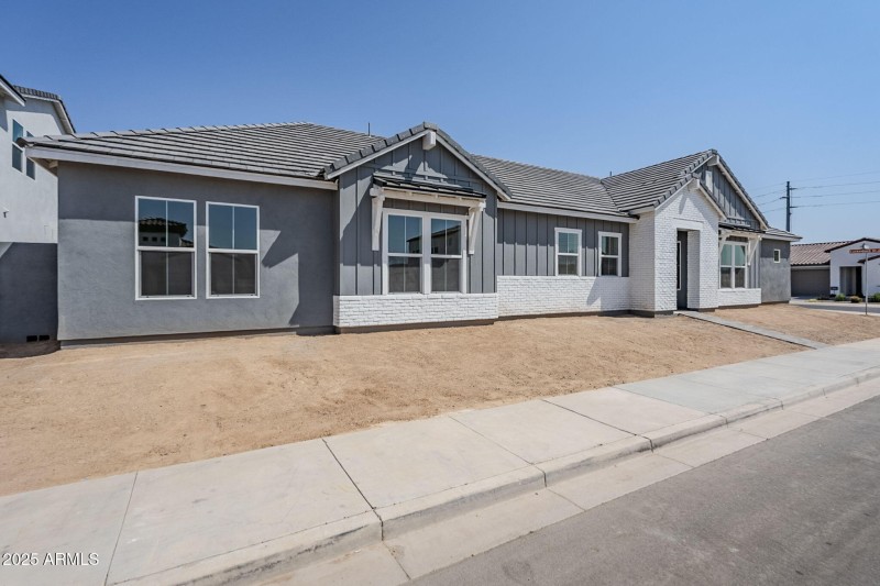 2-web-or-mls-Luckenbach-2 (2)