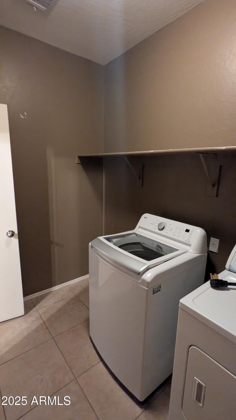 PXL_20250809_171140300