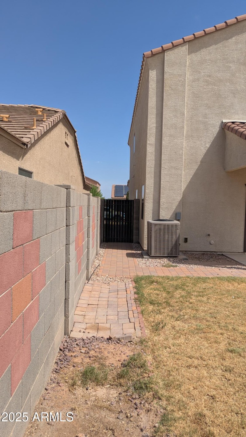 PXL_20250809_172742975