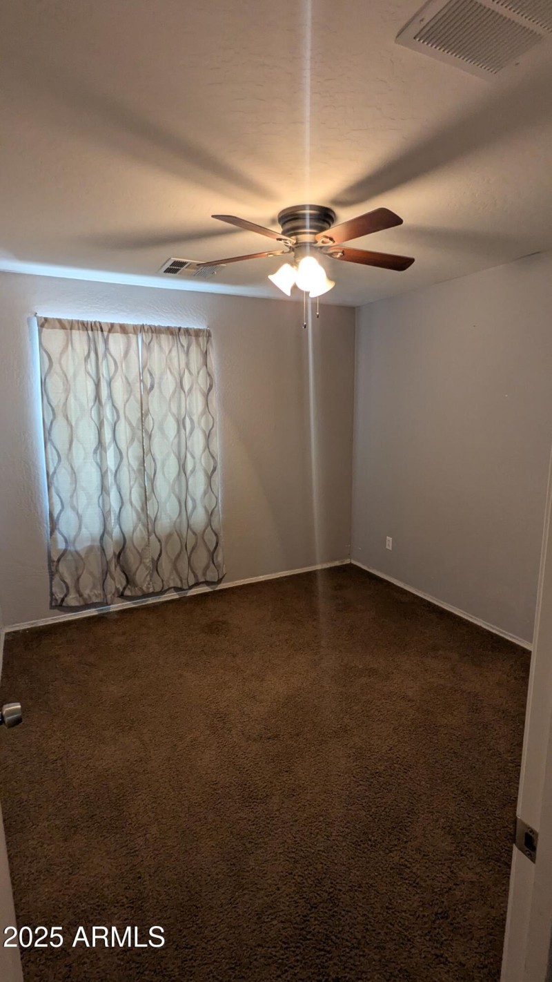 PXL_20250809_172159037